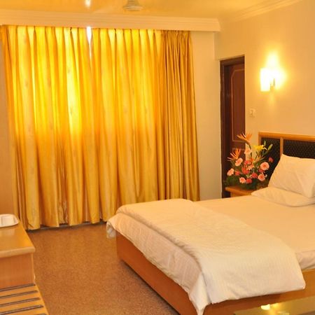 Hotelpearlinn Bangalore Ngoại thất bức ảnh